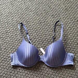 Victoria's Secret Striped Purple T-shirt Lightly Lined Demi Bra